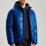 Glänzende Pufferjacke