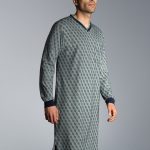 Nachthemd mit Allover Print navy | L | trigema