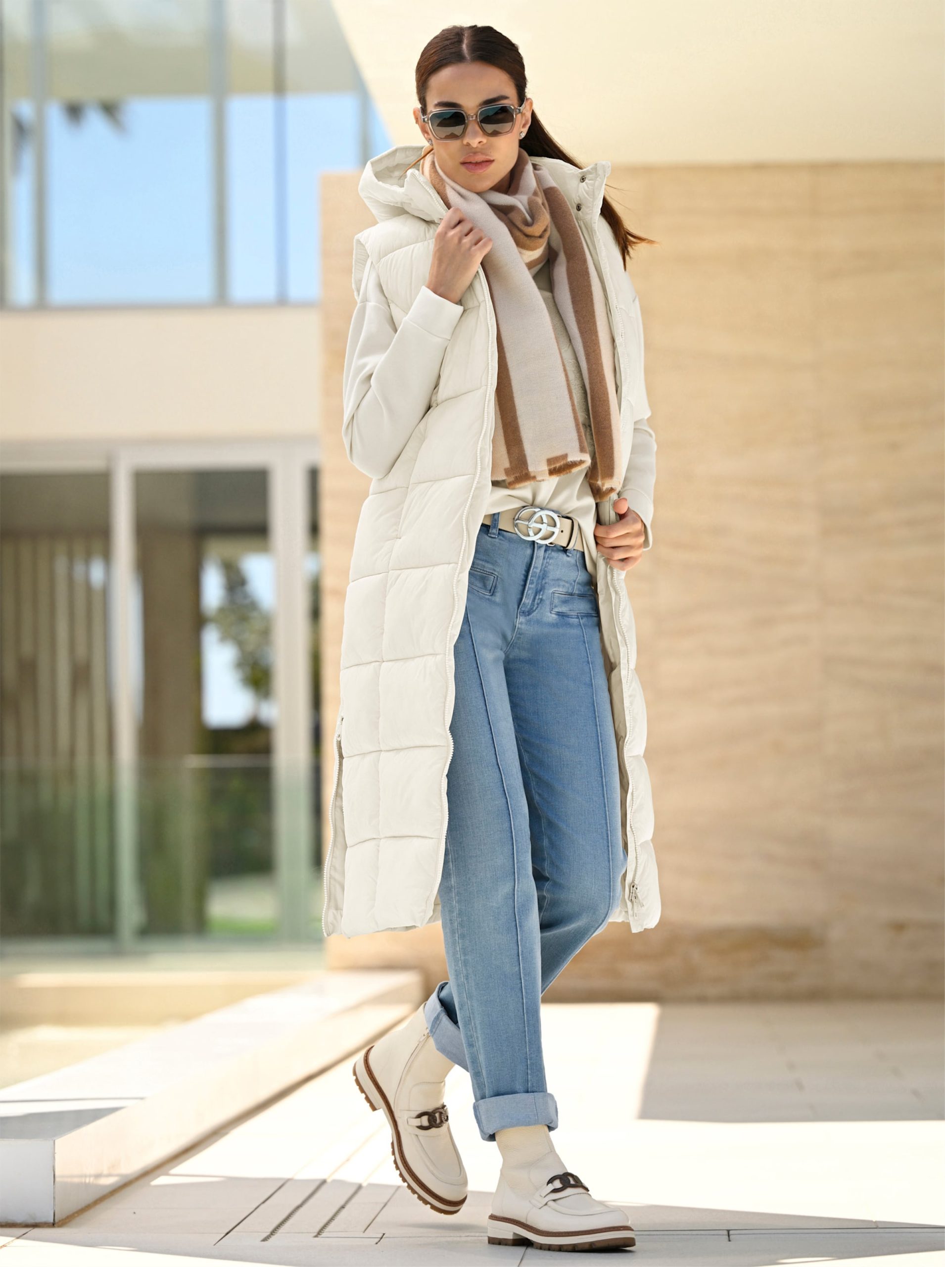 weste-lang-damen-227aih-1.jpg Lange Westen für Damen kaufen – Elegant & Warm | heine – Bild 1